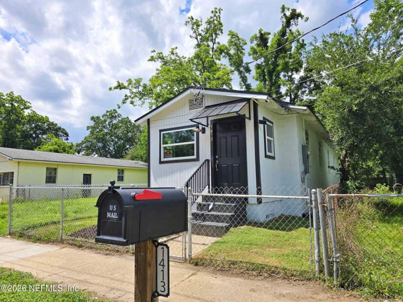 2 bedroom Single Family Residence at 1413 W 21st Street, Moncrief Park, Jacksonville — photo 2