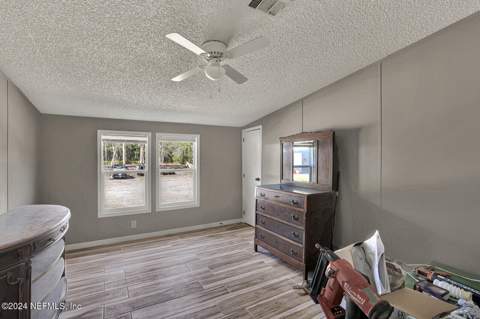 141 Woods Road, San Mateo FL - photo 15 of 64