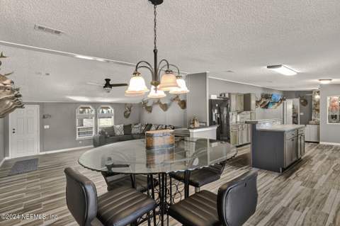 141 Woods Road, San Mateo FL - photo 24 of 64