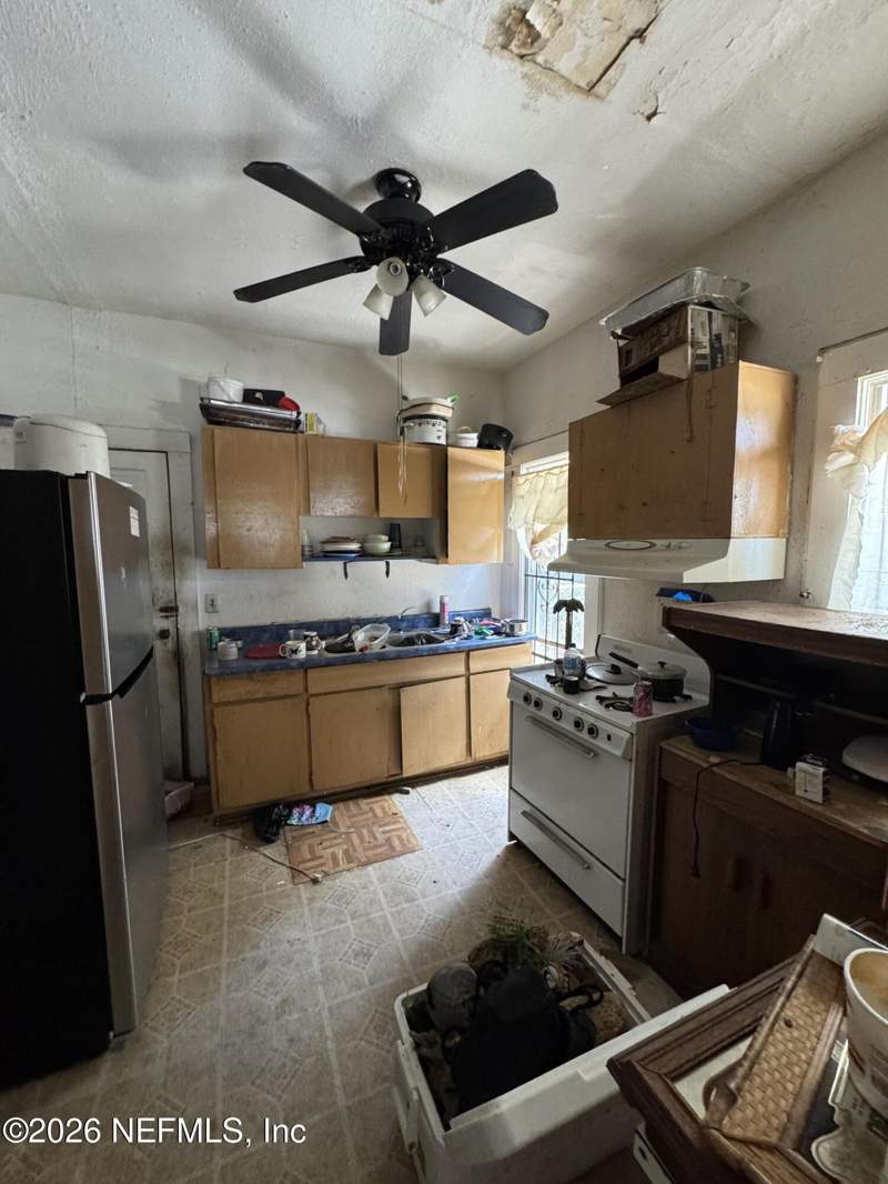 2 bedroom Single Family Residence at 337 W 26th Street, North Springfield, Jacksonville — photo 3