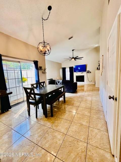 1829 Ashmore Green Drive, Jacksonville FL - photo 15 of 41