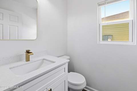 12101 Alexandra Drive, Jacksonville FL - photo 17 of 32