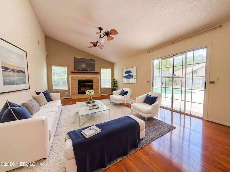 3 bedroom Single Family Residence at 1154 Linwood Loop, Julington Creek, St. Johns — photo 2