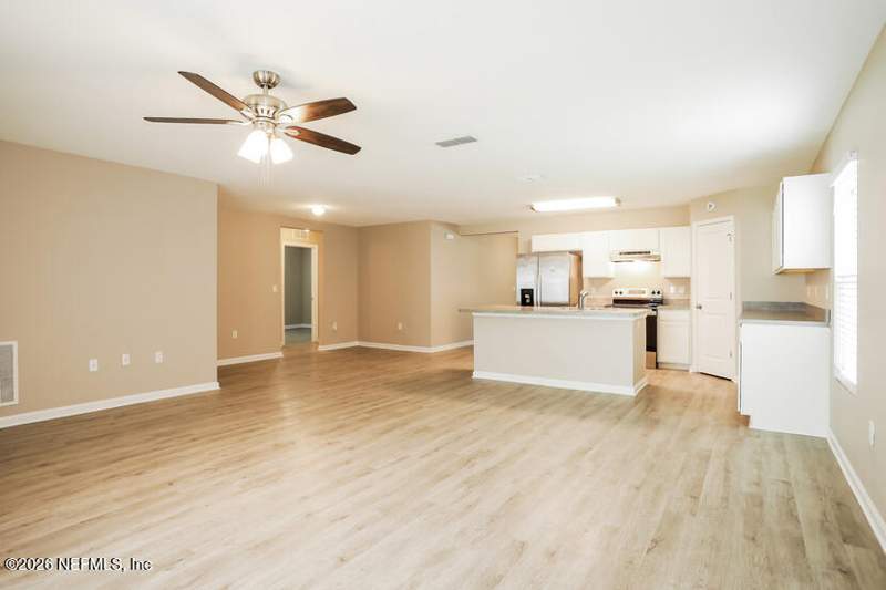 3 bedroom Single Family Residence at 1835 Samuel Adams Court, Liberty Square, Jacksonville — photo 4