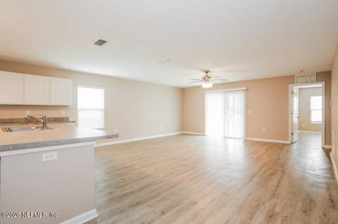 1835 Samuel Adams Court, Jacksonville FL - photo 8 of 20
