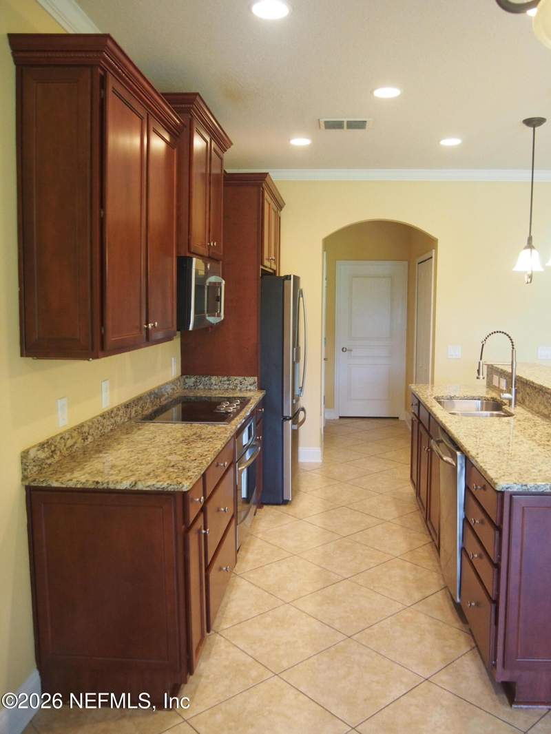 3 bedroom Townhouse at 3720 Casitas Drive, Vizcaya, Jacksonville — photo 5