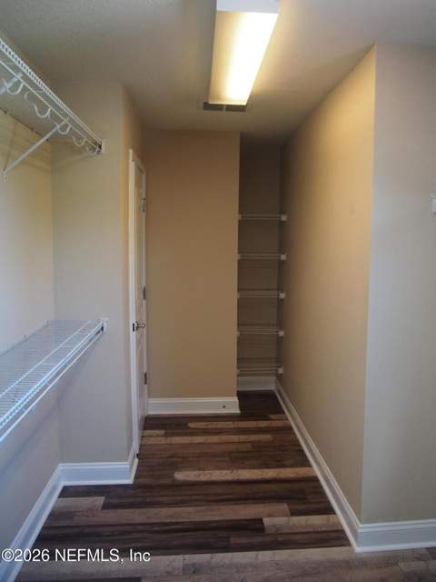 3720 Casitas Drive, Jacksonville FL - photo 16 of 49