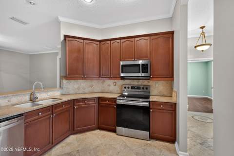 755 Bonaparte Drive, Jacksonville FL - photo 9 of 29