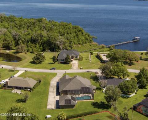 235 Crystal Cove Drive, Palatka FL - photo 11 of 48