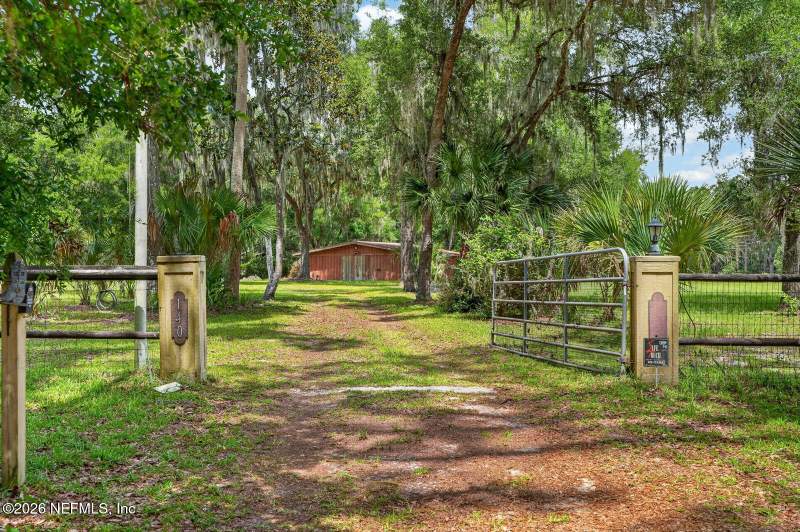 3 bedroom Farm at 140 Lake Street, Pomona Park, Pomona Park — photo 5