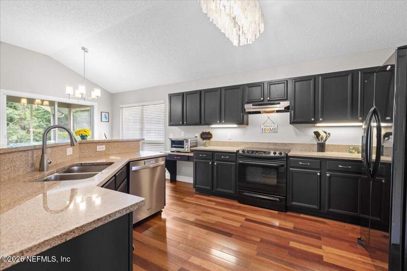 4 bedroom Single Family Residence at 1460 Creeks Edge Court, Eagle Harbor, Fleming Island — photo 4