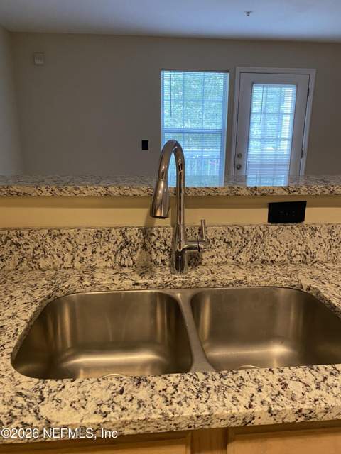 7701 Timberlin Park Boulevard #1323, Jacksonville FL - photo 7 of 17
