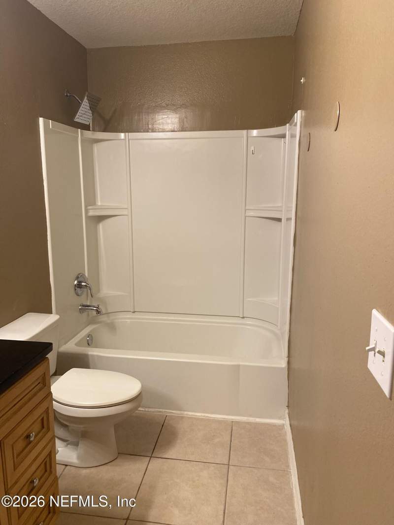1 bedroom Condominium at 7701 Timberlin Park Boulevard #514, Villas Of Timberlin, Jacksonville — photo 4