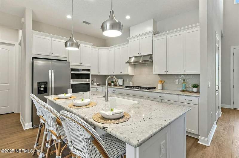 3 bedroom Townhouse at 143 Liberty Bell Road, Nocatee, Ponte Vedra — photo 2