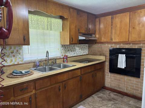 1644 Lessard Circle, Jacksonville FL - photo 6 of 26