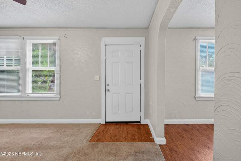 3 bedroom Single Family Residence at 385 Duray Court, Tallulah Park, Jacksonville — photo 4