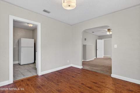 385 Duray Court, Jacksonville FL - photo 8 of 21