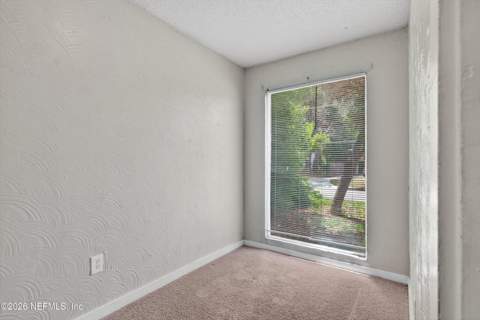 385 Duray Court, Jacksonville FL - photo 17 of 21