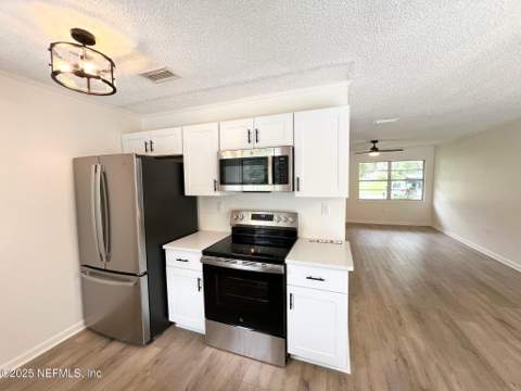 300 E Lattin Street, Hastings FL - photo 15 of 36