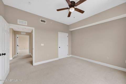 1478 Riverplace Boulevard #1708, Jacksonville FL - photo 19 of 37