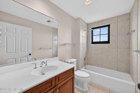 1478 Riverplace Boulevard #1708, Jacksonville FL - photo 24 of 37