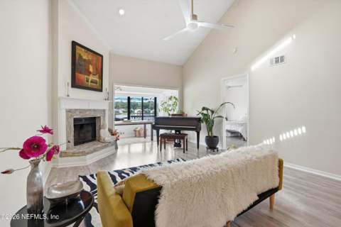 11952 Harbour Cove Drive, Jacksonville FL - photo 18 of 51