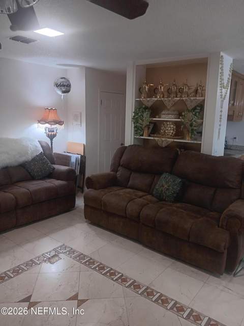 5394 Oak Bay Drive, Jacksonville FL - photo 19 of 74