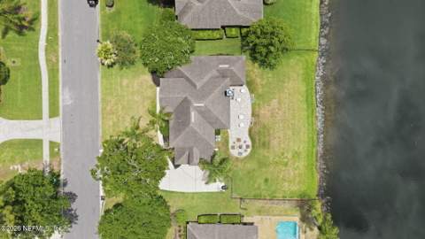 3734 Reedpond Drive, Jacksonville FL - photo 7 of 60
