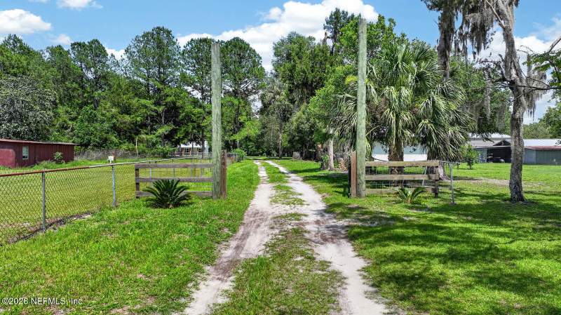 3 bedroom Single Family Residence at 264 Peniel Church Road, Palatka, Palatka — photo 3