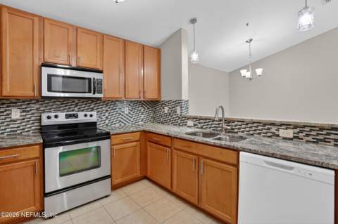 575 Oakleaf Plantation Parkway #714, Orange Park FL - photo 21 of 34
