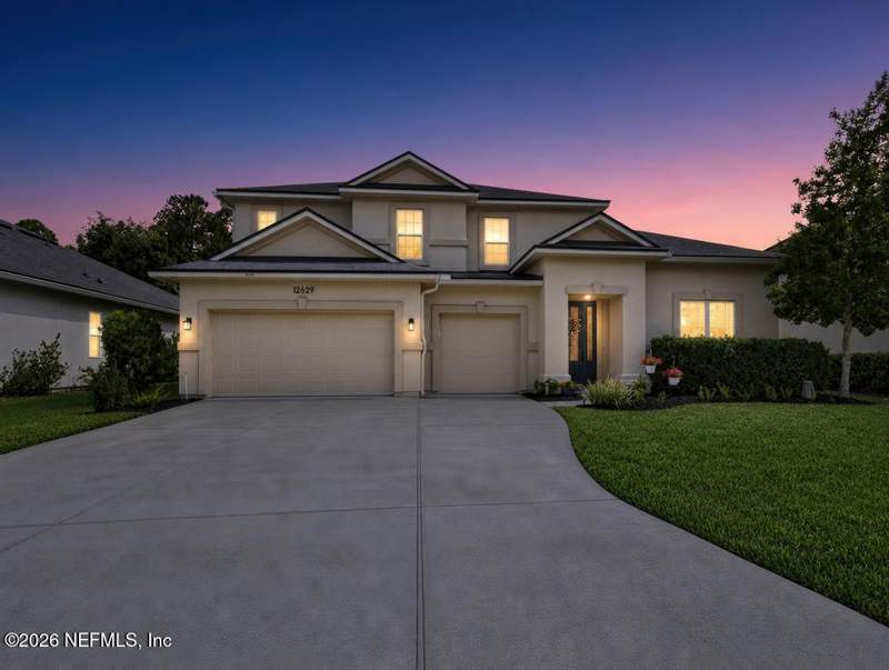 5 bedroom Single Family Residence at 12629 Julington Oaks Drive, Julington Oaks, Jacksonville — photo 2