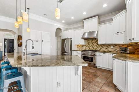 48 Jackson Avenue, Ponte Vedra Beach FL - photo 9 of 33
