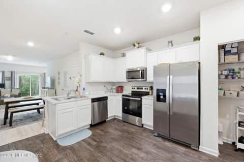 51 Scotch Pebble Drive, St. Johns FL - photo 14 of 75