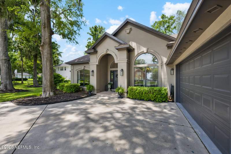 5 bedroom Single Family Residence at 13827 Longs Landing Road, Queens Harbour Cc, Jacksonville — photo 4