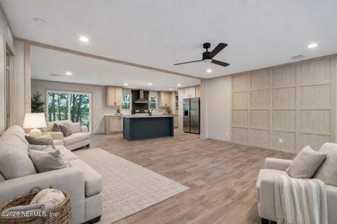 6109 Center Circle, Keystone Heights FL - photo 10 of 48