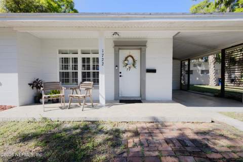 1722 Paine Avenue, Jacksonville FL - photo 6 of 39