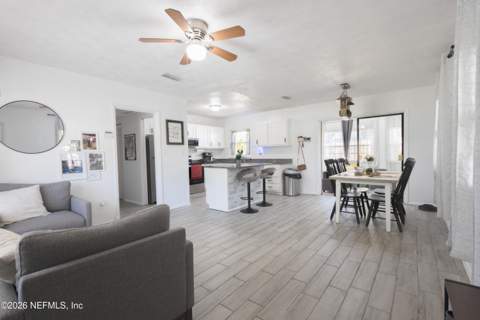 1722 Paine Avenue, Jacksonville FL - photo 9 of 39