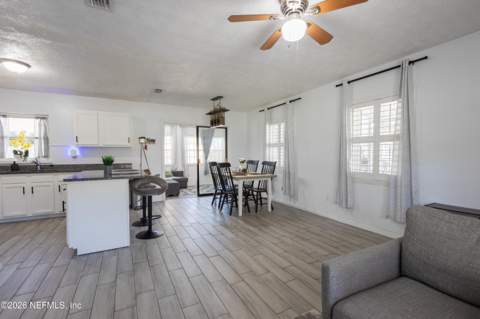1722 Paine Avenue, Jacksonville FL - photo 10 of 39