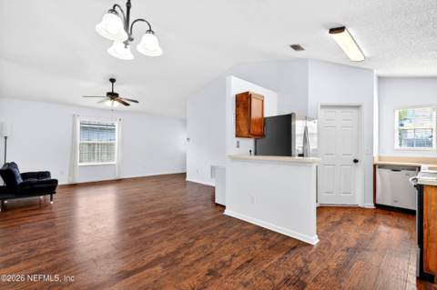 2636 Sam Hardwick Boulevard, Jacksonville FL - photo 7 of 24