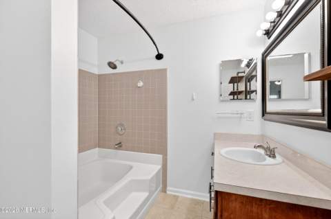 2636 Sam Hardwick Boulevard, Jacksonville FL - photo 12 of 24