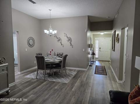 2531 Carson Oaks Drive, Jacksonville FL - photo 12 of 60