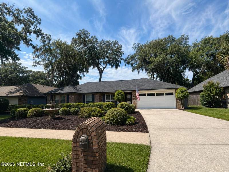 4 bedroom Single Family Residence at 10954 Heathfield Road, Ridgefield, Jacksonville — photo 2