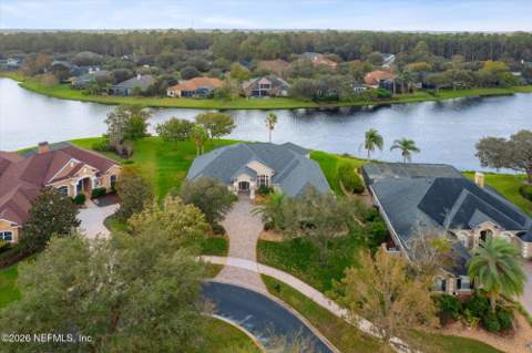 700 Pinecrest Isle Court, St. Augustine FL - photo 8 of 55