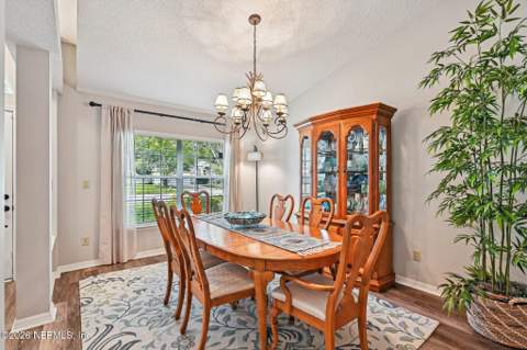10383 Meadow Point Drive, Jacksonville FL - photo 24 of 75