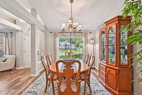 10383 Meadow Point Drive, Jacksonville FL - photo 23 of 75