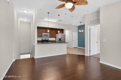 201 Larkin Place #107, St. Johns FL - photo 6 of 34