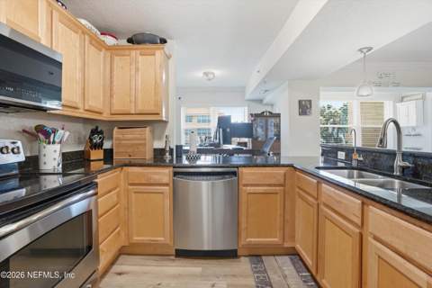 202 Laguna Villas Boulevard #B24, Jacksonville Beach FL - photo 12 of 26