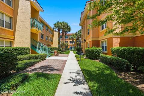 202 Laguna Villas Boulevard #B24, Jacksonville Beach FL - photo 20 of 26