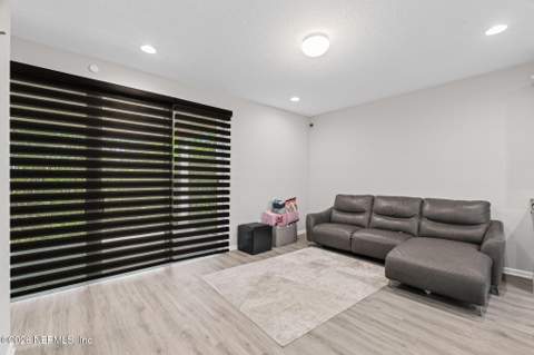 9460 Scaup Way, Jacksonville FL - photo 13 of 45