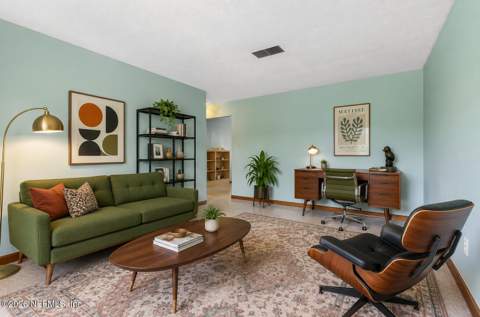 1814 Grove Park Drive, Orange Park FL - photo 10 of 46